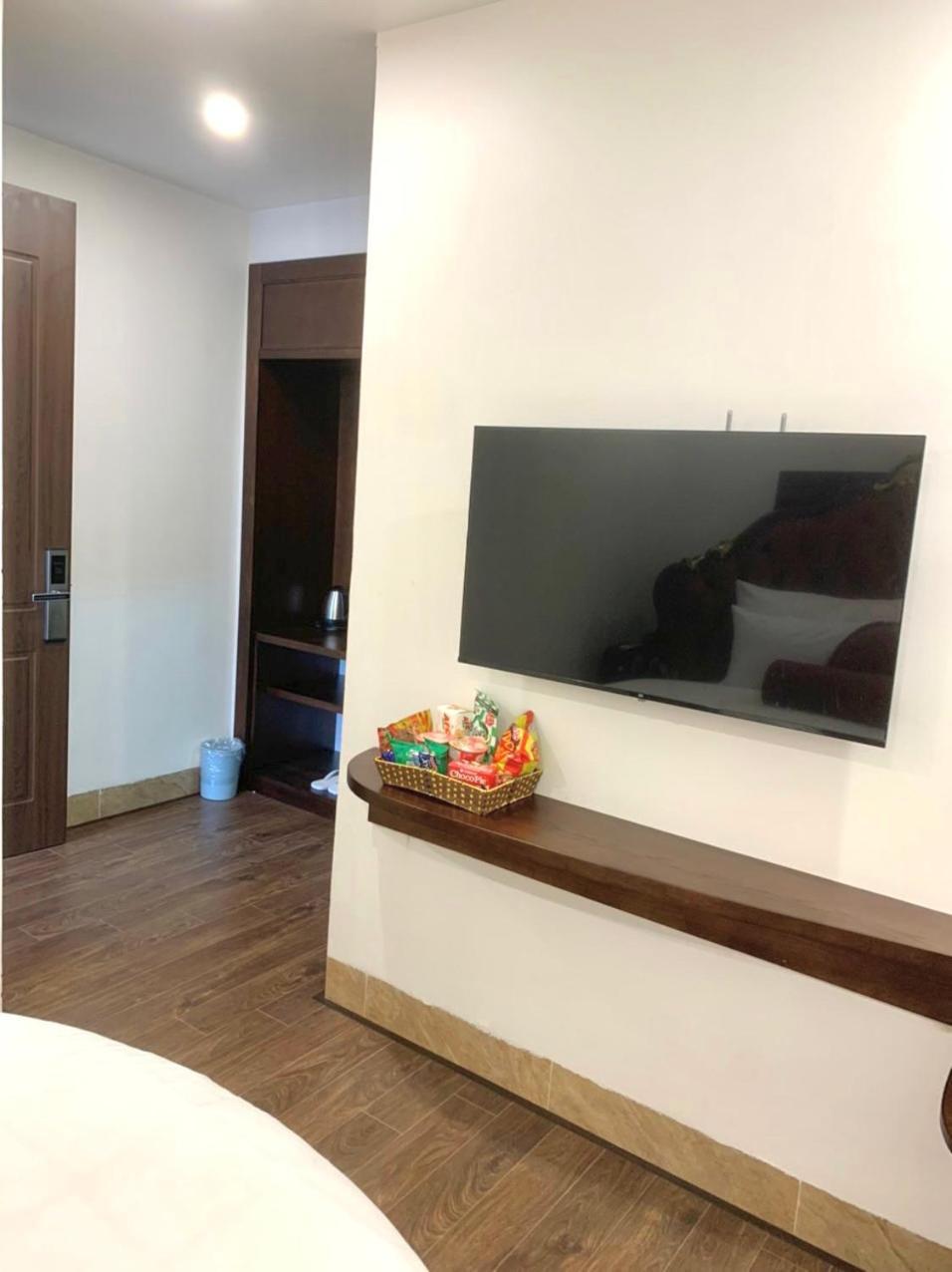 Royal Hotel Sai Dong - Long Bien Hanoi Kültér fotó